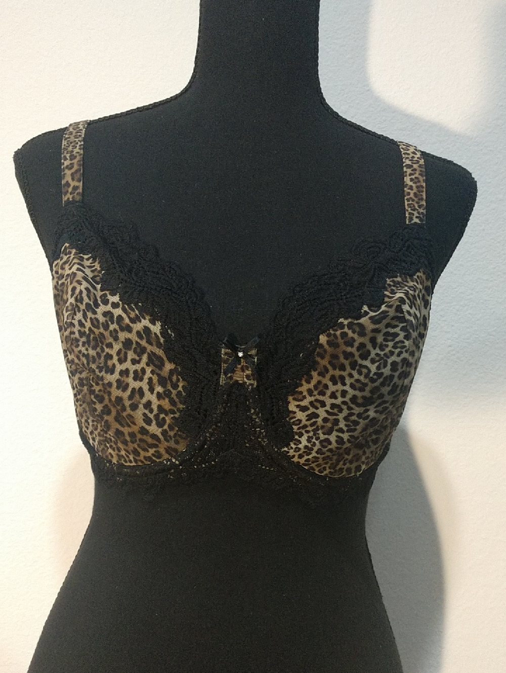 Leopard Print Lace-Trim Bra - Black and Brown